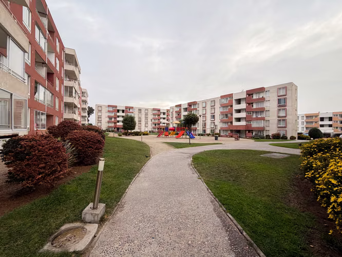 DEPARTAMENTO EN VENTA EN ARCOS DE PINAMAR, LA SERENA.