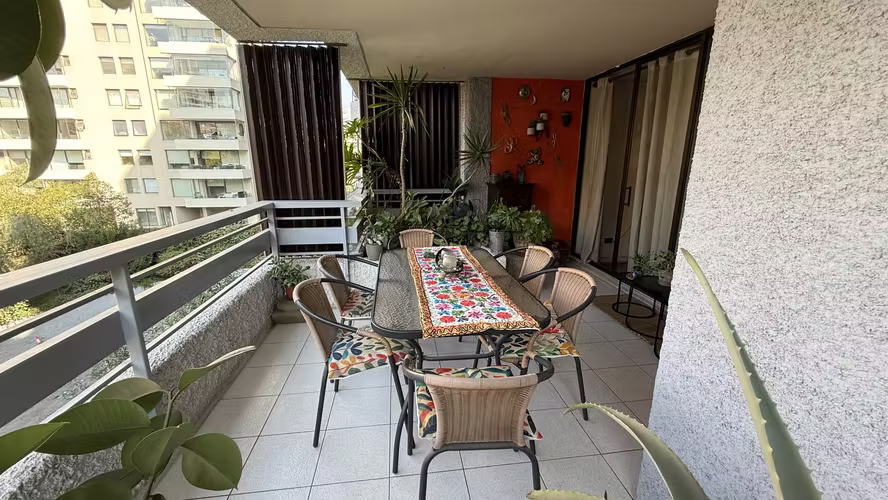 Amplio 3D 3B 1E 1B Vespucio Sur 952 Las Condes