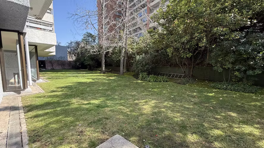 Amplio 3D 3B 1E 1B Vespucio Sur 952 Las Condes