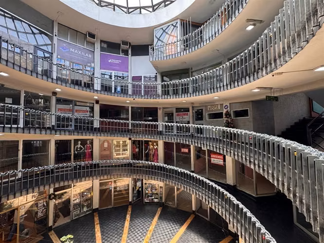 Local Comercial en venta en Vitacura