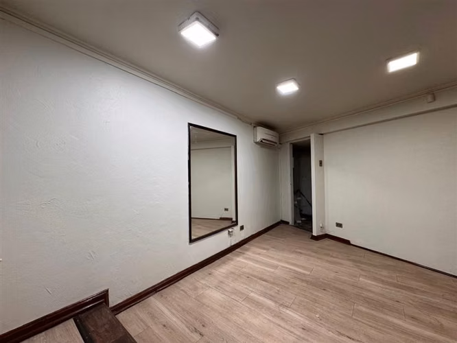 Local Comercial en venta en Vitacura