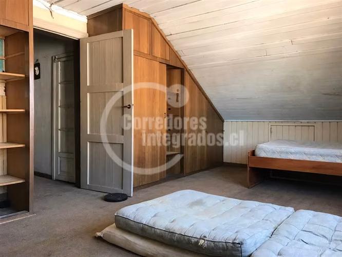 Casa en venta de 7 dorm. en Valdivia