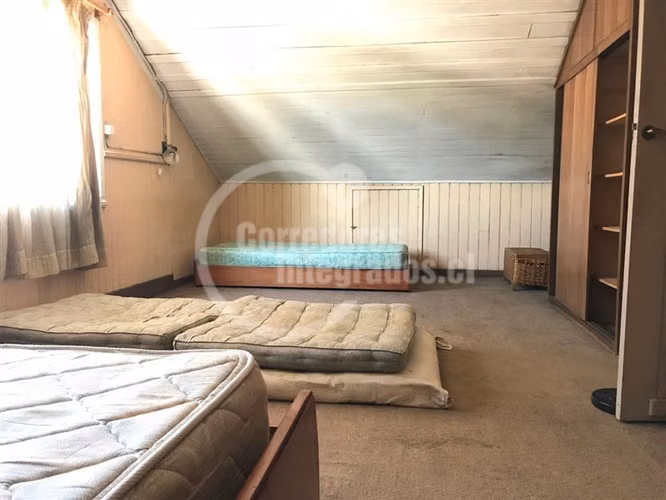 Casa en venta de 7 dorm. en Valdivia