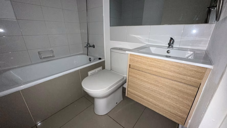 Dpto De Una Habitacion Y Un Baño Cerca A Santa Ana