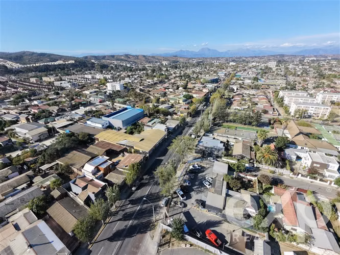 Terreno en venta en Villa Alemana cerca unimark