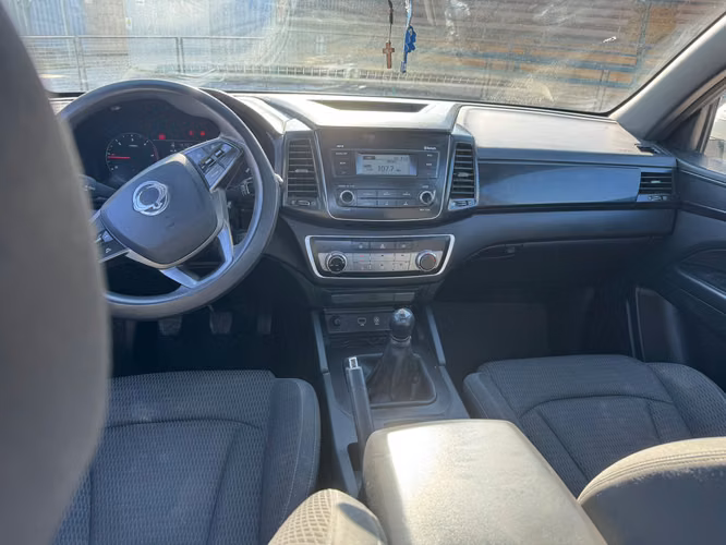 CAMIONETA  Marca: SSANGYONG Modelo: MUSSO GRANS 2.2 Año: 2021