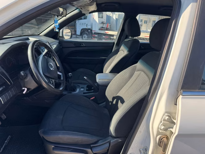 CAMIONETA  Marca: SSANGYONG Modelo: MUSSO GRANS 2.2 Año: 2021
