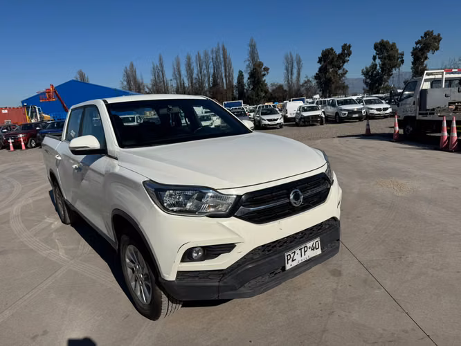 CAMIONETA  Marca: SSANGYONG Modelo: MUSSO GRANS 2.2 Año: 2021