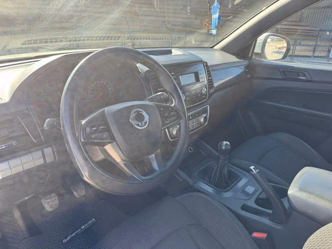 CAMIONETA  Marca: SSANGYONG Modelo: MUSSO GRANS 2.2 Año: 2021
