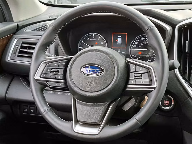 SUBARU EVOLTIS 2026