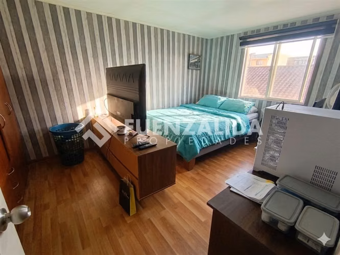 Casa en venta de 7 dorm. en Maipú