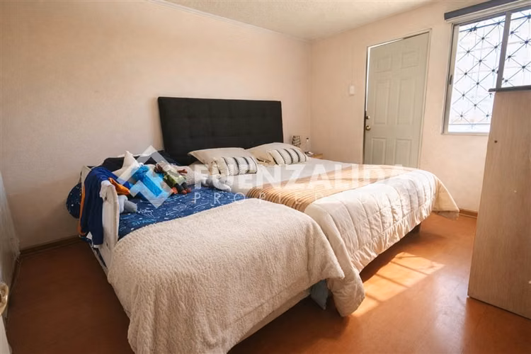 Casa en venta de 7 dorm. en Maipú