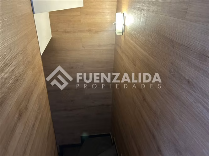 Casa en venta de 5 dorm. en Peñalolén