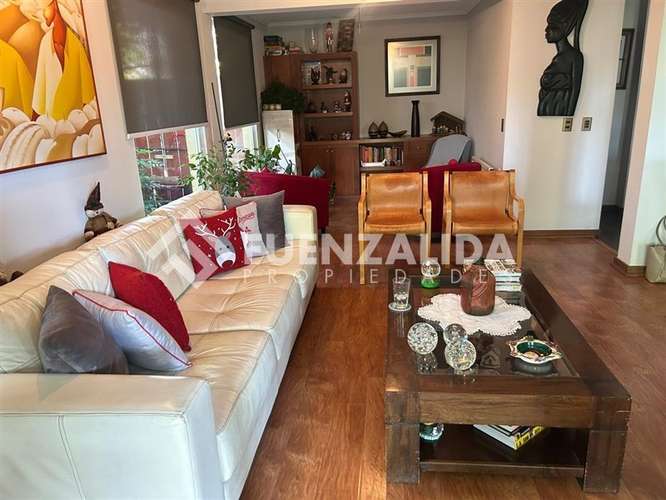 Casa en venta de 5 dorm. en Peñalolén - Imagen 3