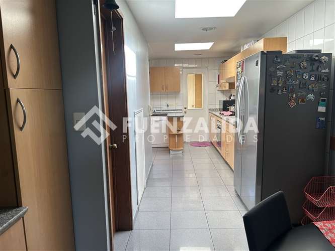 Casa en venta de 5 dorm. en Peñalolén - Imagen 8