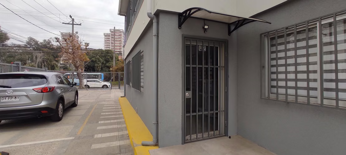 Arriendo 3 LOCALES semi nuevos, 1 NORTE 1999, Miraflores de VIÑA, excelente ubicación
