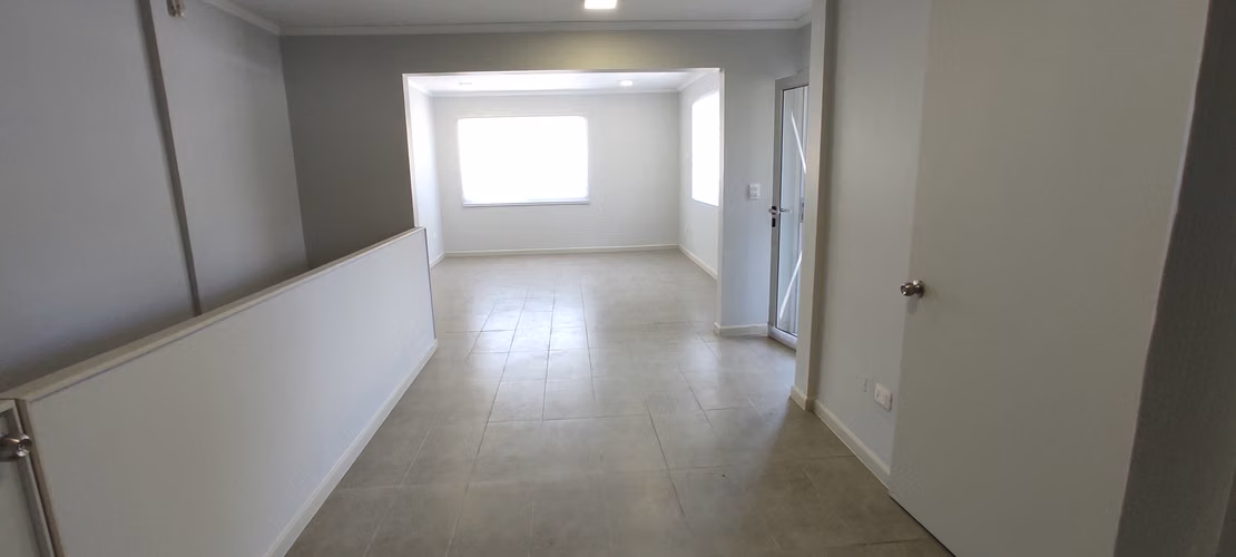 Arriendo 3 LOCALES semi nuevos, 1 NORTE 1999, Miraflores de VIÑA, excelente ubicación