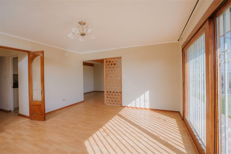 Casa en arriendo de 4 dorm. en La Serena
