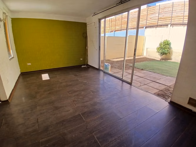 Arriendo Casa 3D, 2B en Condominio.  Cerca Colegio Manquecura Ciudad del Este - Imagen 8