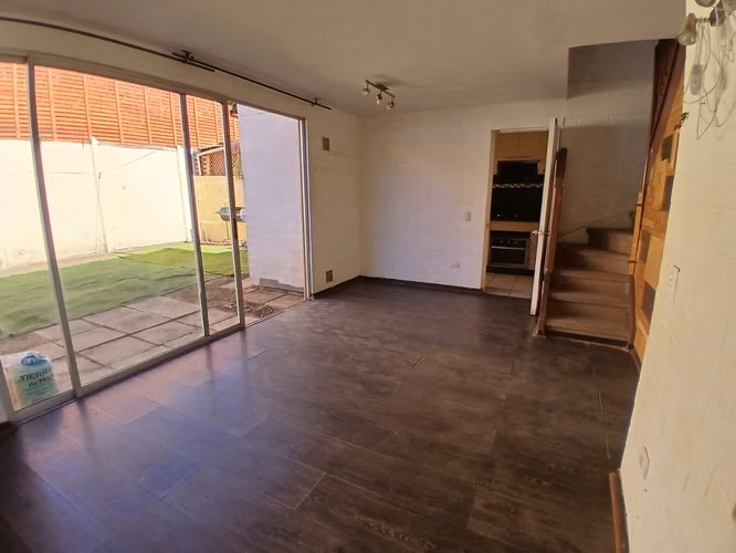 Arriendo Casa 3D, 2B en Condominio.  Cerca Colegio Manquecura Ciudad del Este - Imagen 7