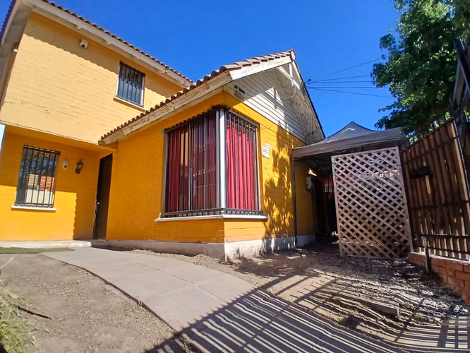 Arriendo Casa 3D, 2B en Condominio.  Cerca Colegio Manquecura Ciudad del Este - Imagen 29