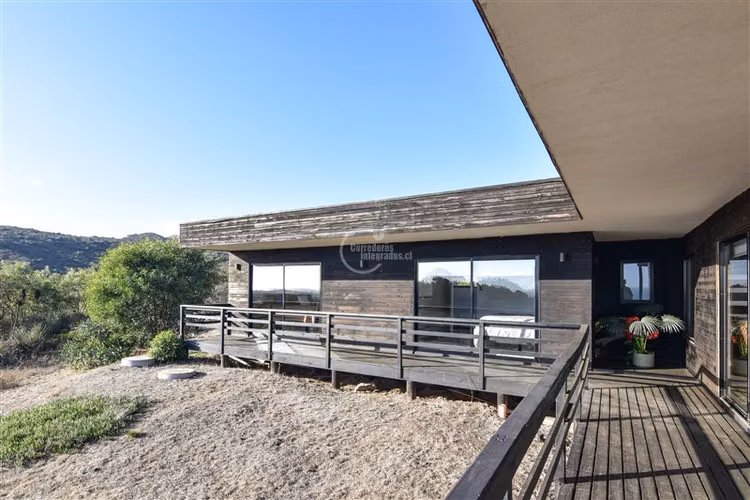 Casa en venta de 7 dorm. en La Ligua
