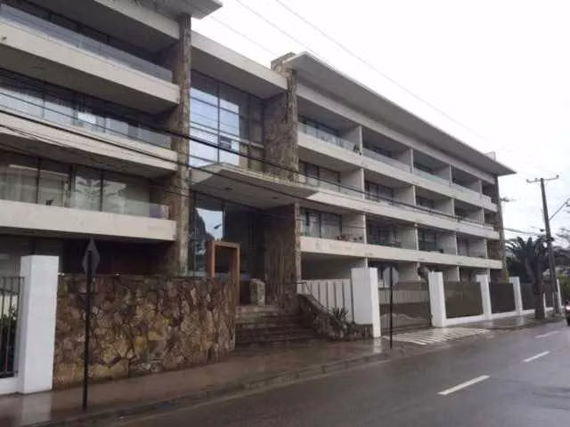 Av. Balmaceda. Edif. Reñaca Park 1. Amoblado.  (169459)