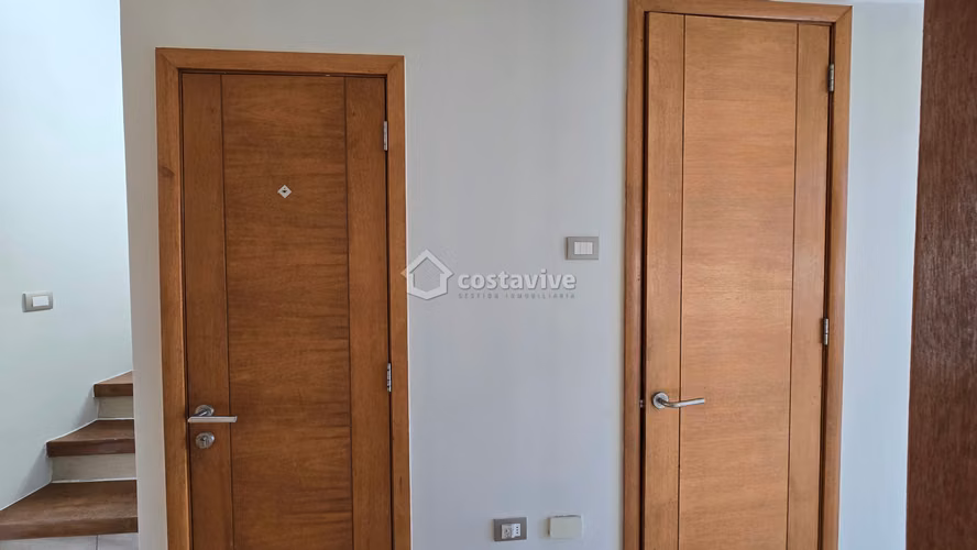 Casa 4D en Costa Laguna | Acceso a Laguna Artificial y Condominio Seguro