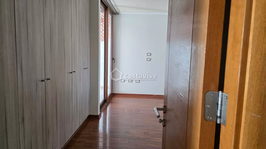 Casa 4D en Costa Laguna | Acceso a Laguna Artificial y Condominio Seguro