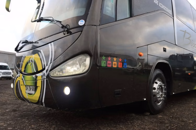 BUS MERCEDES BENZ IRIZAR O500-RSD 2012 FULL AC 46 PAX SEMICAMA