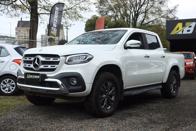 MERCEDES BENZ CAMIONETA X250 AÑO 2019 FULL DIESEL 4X4 AT CLIMATIZADA