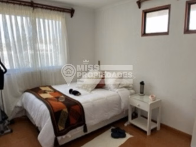 VENDE CASA - HERRADURA, REGIÓN DE COQUIMBO