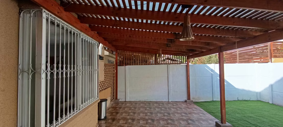 Casa en sector seguro y Tranquilo. Alto Del  (169533)