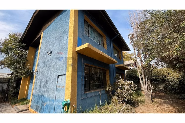 Amplia casa + dpto en macul: vivienda o negocio