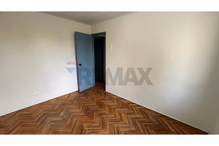 Amplia casa + dpto en macul: vivienda o negocio