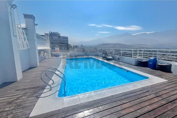 Nuevo precio! 3dorm,+ sala estar +2 est, l7 metro