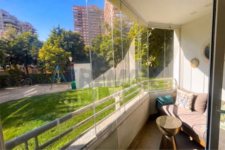 Nuevo precio! 3dorm,+ sala estar +2 est, l7 metro