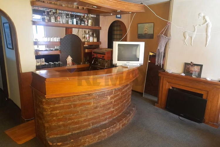 Se vende hotel-motel en pleno centro de valparaíso