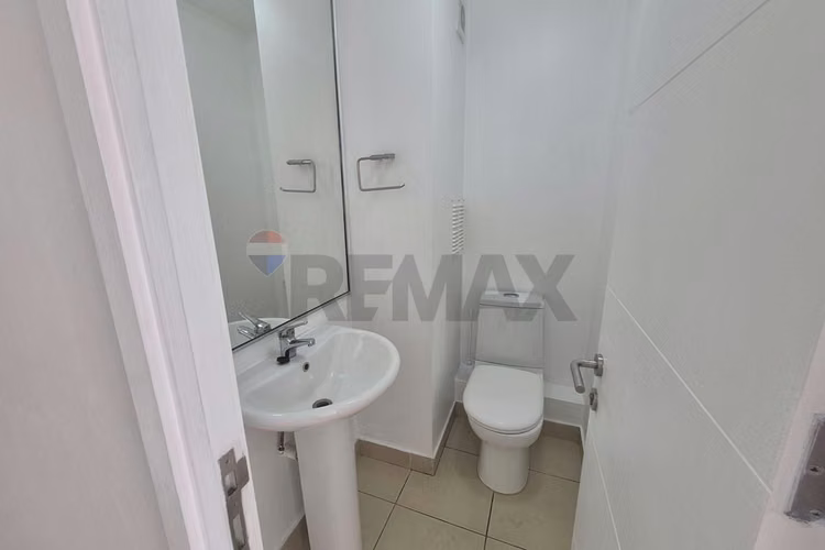 Oficina en arriendo, excelente ubicación - Imagen 8