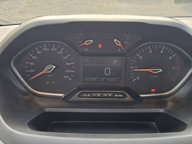 Peugeot Rifter Rifter Allure Bluehdi 1.5 Aut 2023 - Imagen 8