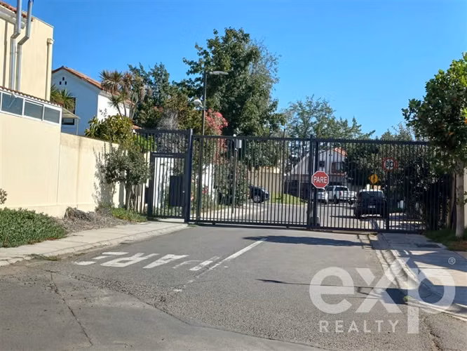 Casa en arriendo de 4 dorm. en Peñalolén