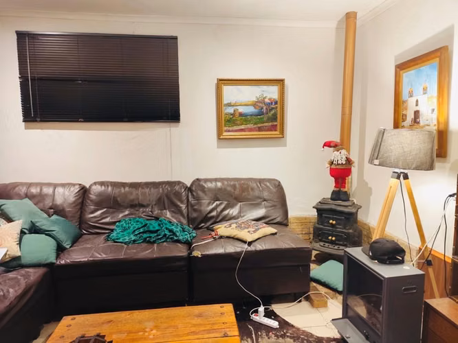 VENDO CASA ESQUINA EN URIBE SECTOR CENTRO ALTO  DE LA CIUDAD DE ANTOFAGASTA - Imagen 2