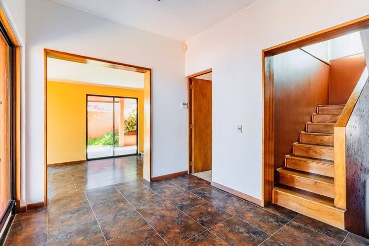 VENDO CASA  EN JARDINES DEL SUR DE LA CIUDAD DE ANTOFAGASTA