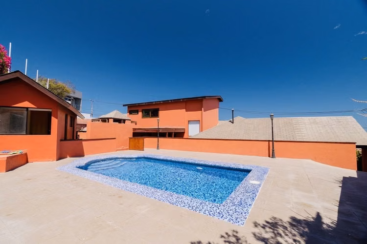 VENDO CASA  EN JARDINES DEL SUR DE LA CIUDAD DE ANTOFAGASTA