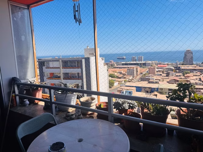 VENDO DEPARTAMENTO DUPLEX-LOFT EN LA AV. ARGENTINA DE LA CIUDAD DE ANTOFAGASTA.