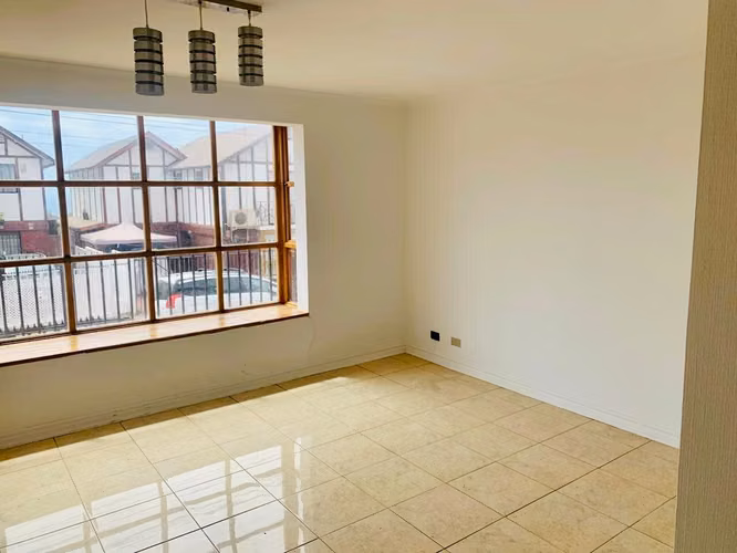 VENDO CASA EN EL PARQUE INGLÉS SECTOR SUR DE LA CIUDAD DE ANTOFAGASTA