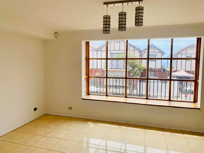 VENDO CASA EN EL PARQUE INGLÉS SECTOR SUR DE LA CIUDAD DE ANTOFAGASTA
