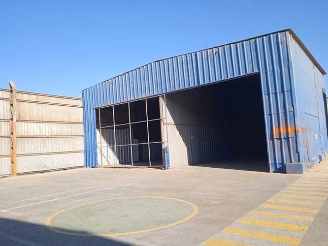 VENTA SITIO CON  GALPONES Y EQUIPAMIENTO EN EL BARRIO INDUSTRIAL LA NEGRA DE LA CIUDAD DE ANTOFAGASTA