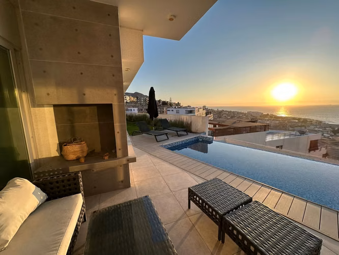 VENDO CÓMODA CASA EN JARDINES DEL SUR DE LA CIUDAD DE ANTOFAGASTA