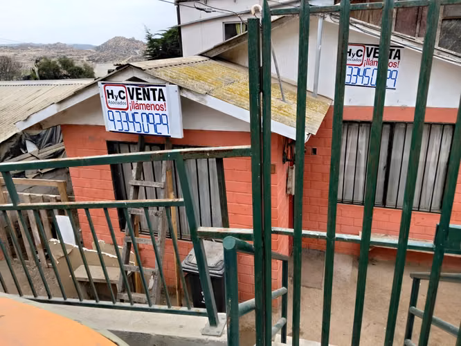 Se vende casa en la parte alta